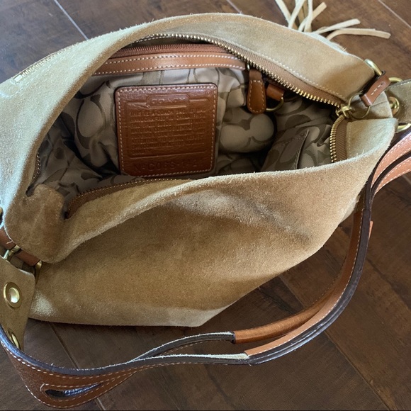 COACH suede hobo Taupe / tan purse w/tassel - Picture 2 of 13